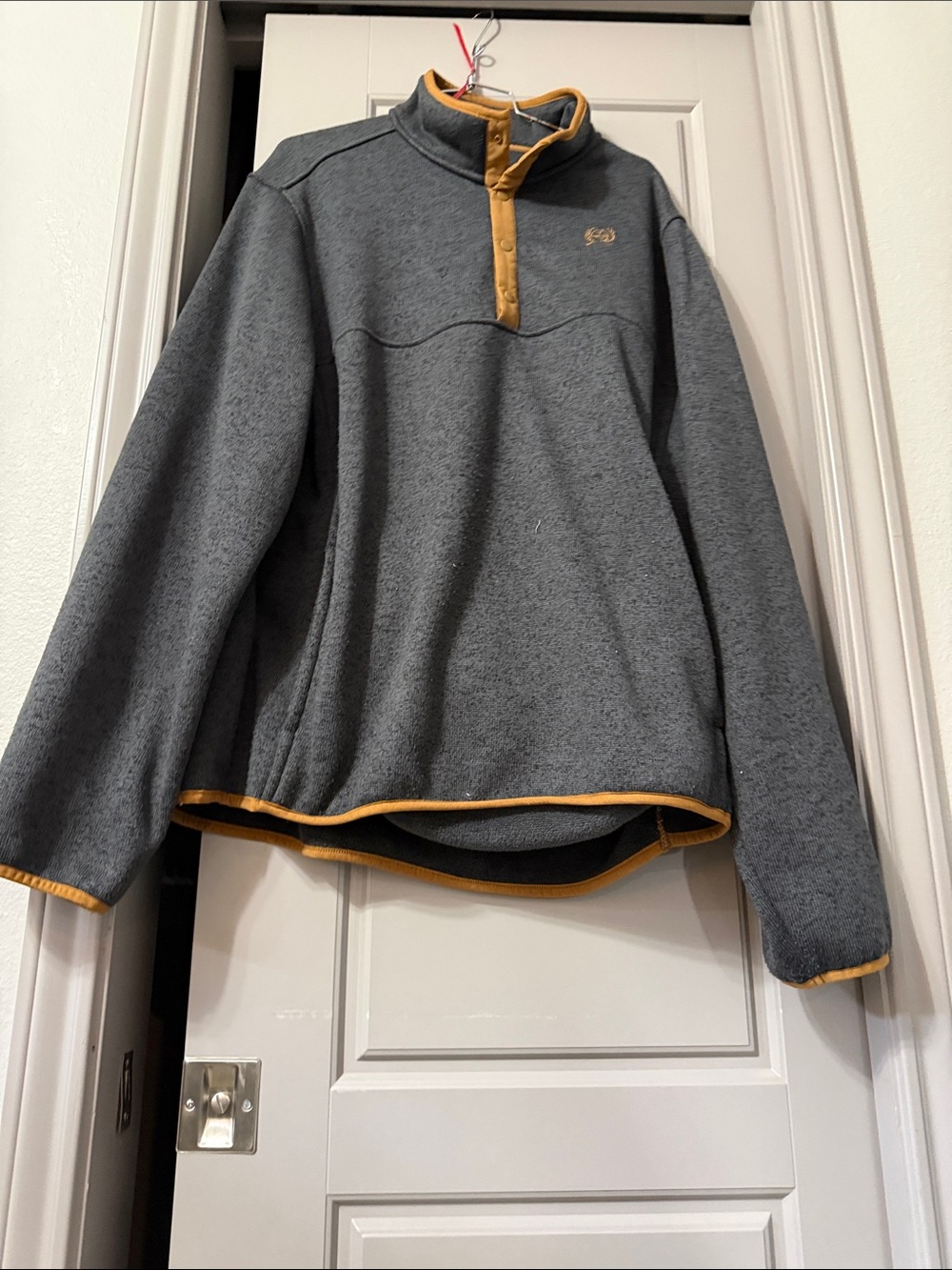 Cinch Men's Gray Zip-Up Fleece with Gold Trim